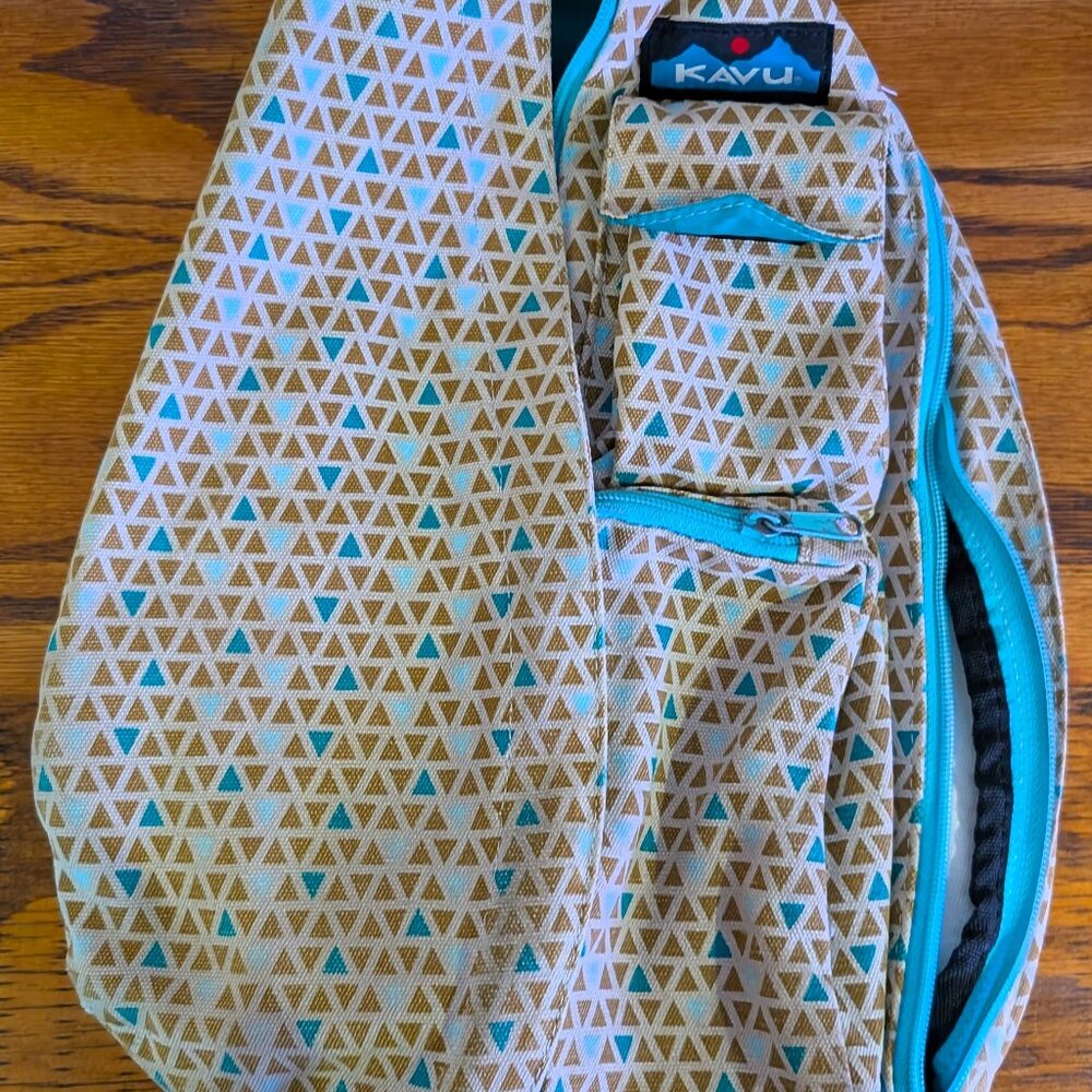Kavu Rope Sling Bag Backpack Beige Teal/Brown Triangle Geometric Mini Specks
